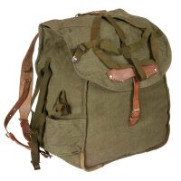 Rumän. Rucksack,  oliv, neuw.,  mit Lagerspuren